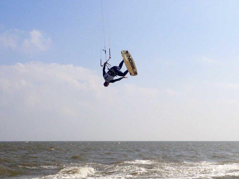 kitesurfing_training